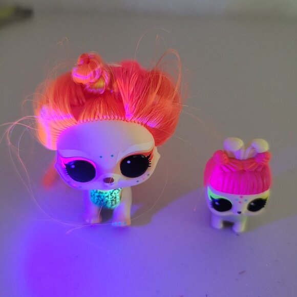 LOL Surprise Pet EDM Scratch Bun Elektro Club Bun 10 Pieces Black Light Glitter - Picture 9 of 10